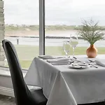 Armada 4*