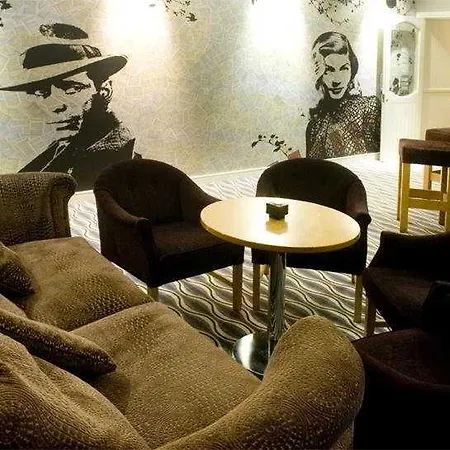 Hotell Armada 4*